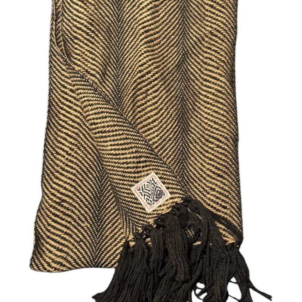 Vintage Lisbeth Mulcahy Alpaca Scarf – Undulating Pattern – Black & Camel – 100% - Picture 2 of 4